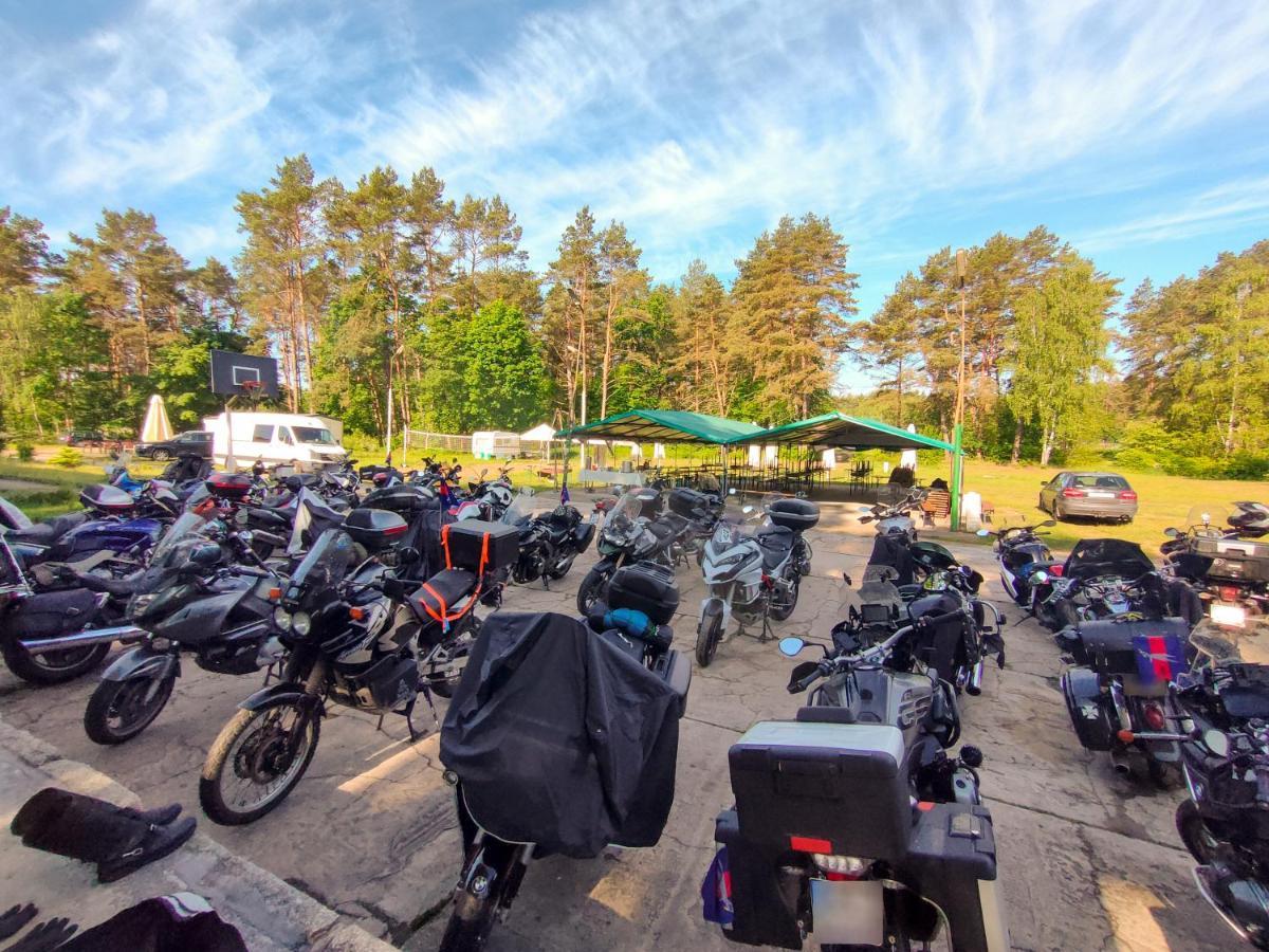 Hotel Galeria PRL Borne Sulinowo Esterno foto