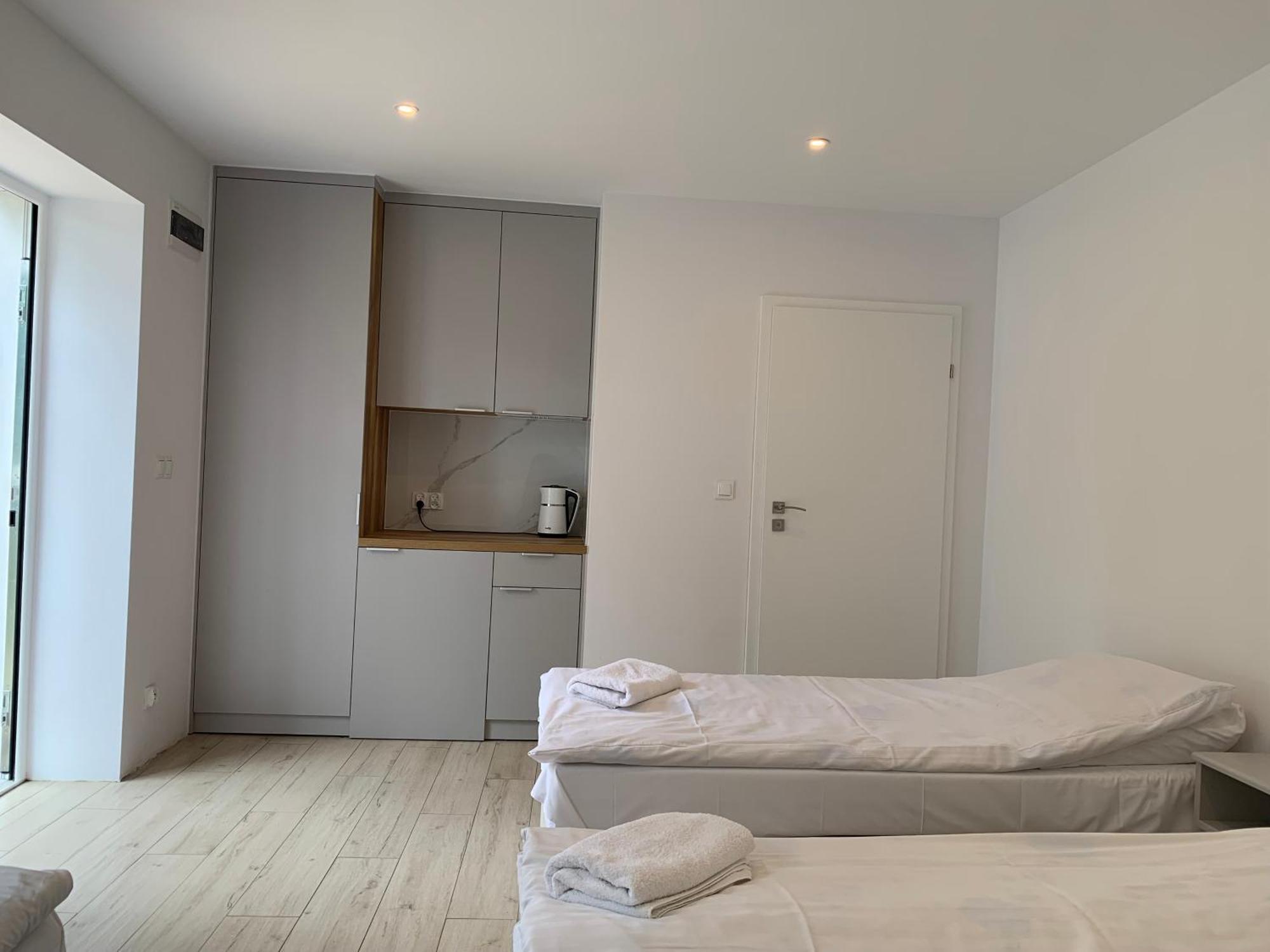 Hotel Galeria PRL Borne Sulinowo Esterno foto